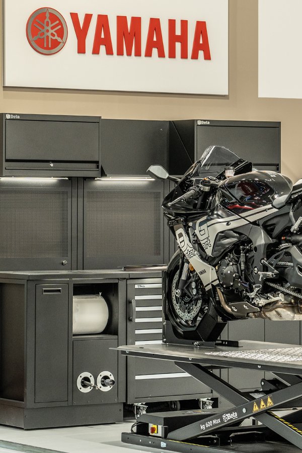 Workshop furniture 3D Beta tool cabinets and workshop cabinets on display at EICMA fair 2023