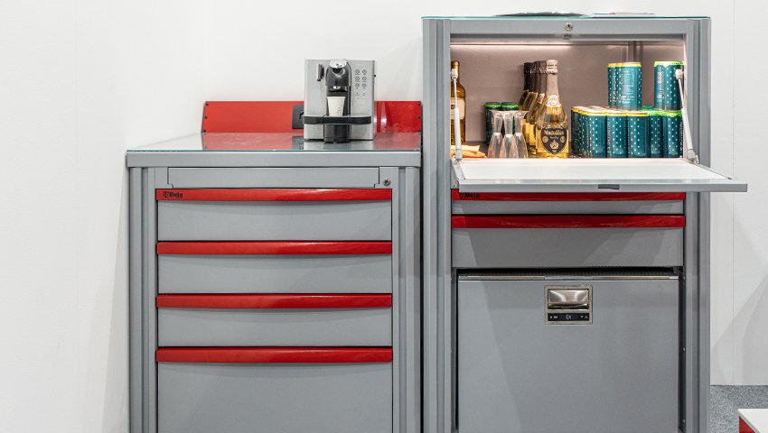Workshop furniture 3D Beta cabinets Eurobike 2023 edition ideal for storing drinks and cups in workshops