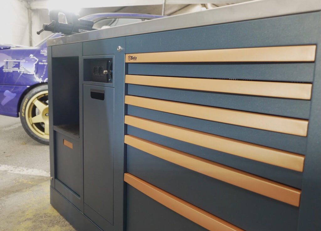 Mobili da officina Cassetta degli attrezzi 3D Beta con maniglie ergonomiche ideale per spazi professionali organizzati