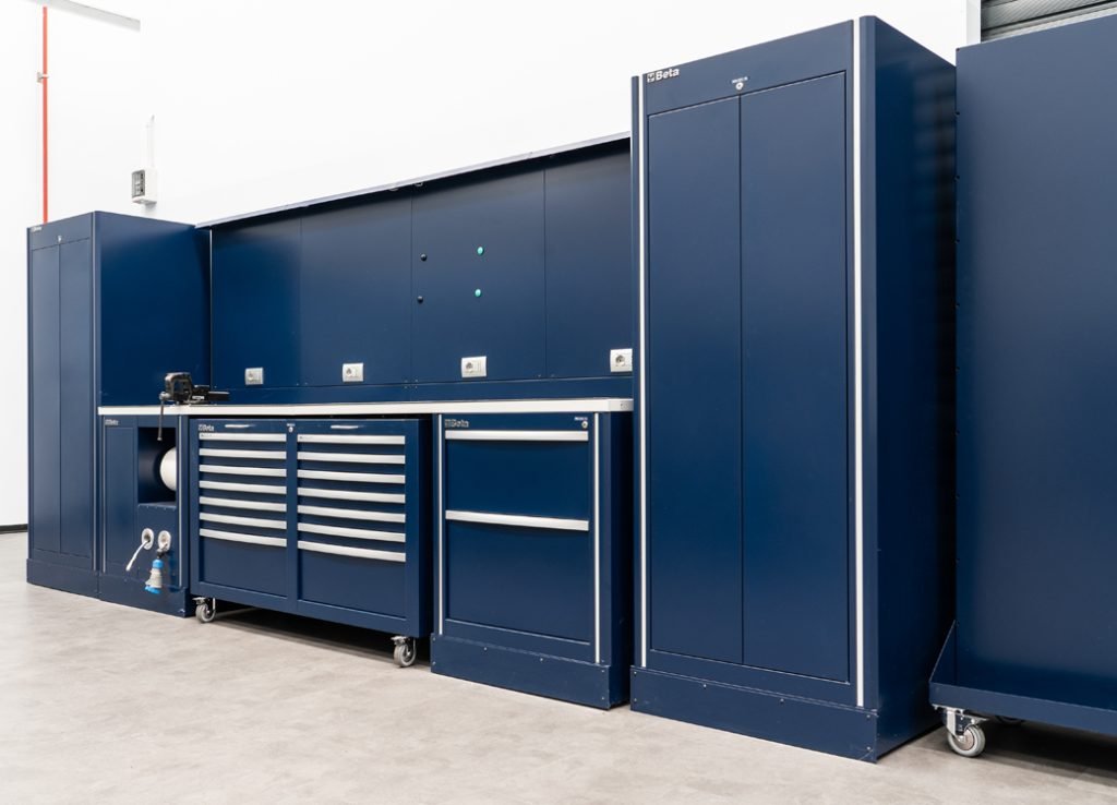 Armadi per officina e cassettiere per attrezzi di 3D Beta per soluzioni organizzative personalizzate per l'officina